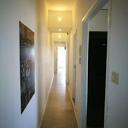 Manuel Verdugo, 32 Appartement *